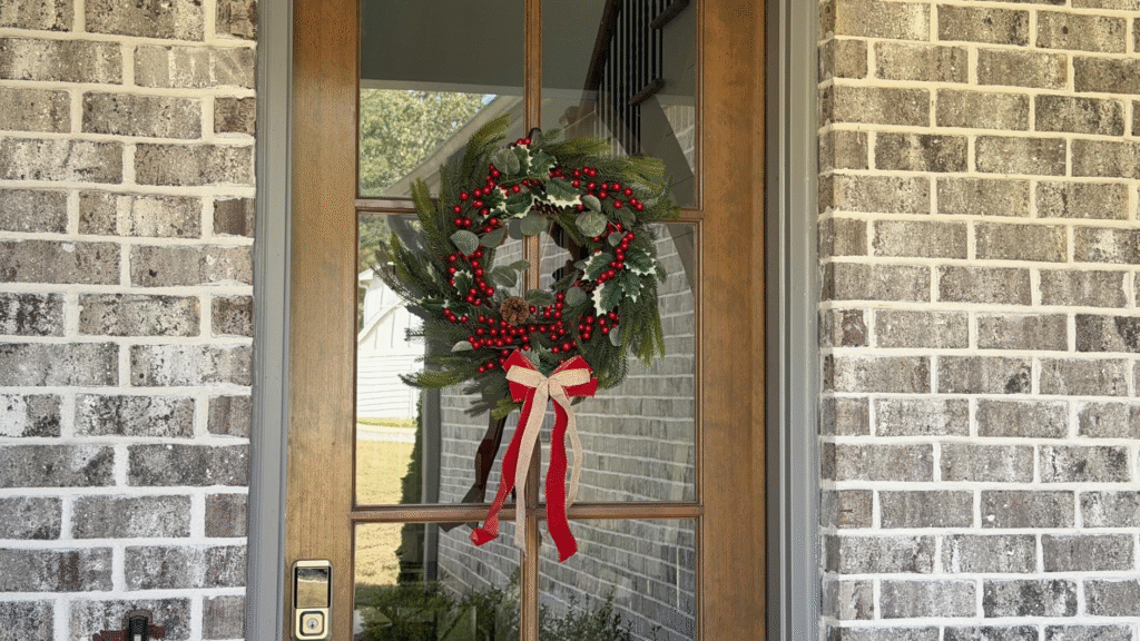 ARTINCRAFIO 24" Red Berry Pine Wreath with Burlap Bow
